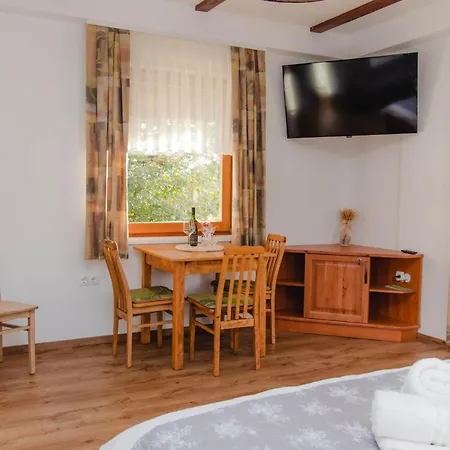 Апартаменты Pit Zdole