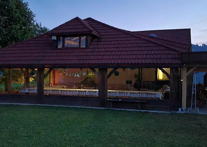 Daire Pit Zdole Kozje